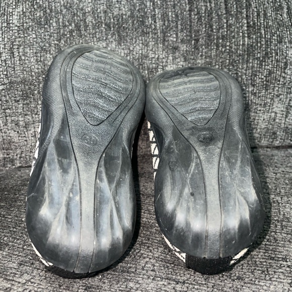 Bernie Mev Diamond Knit Flats - Catwalk X Black/Blush Size 12.5 (30) - Picture 5 of 5